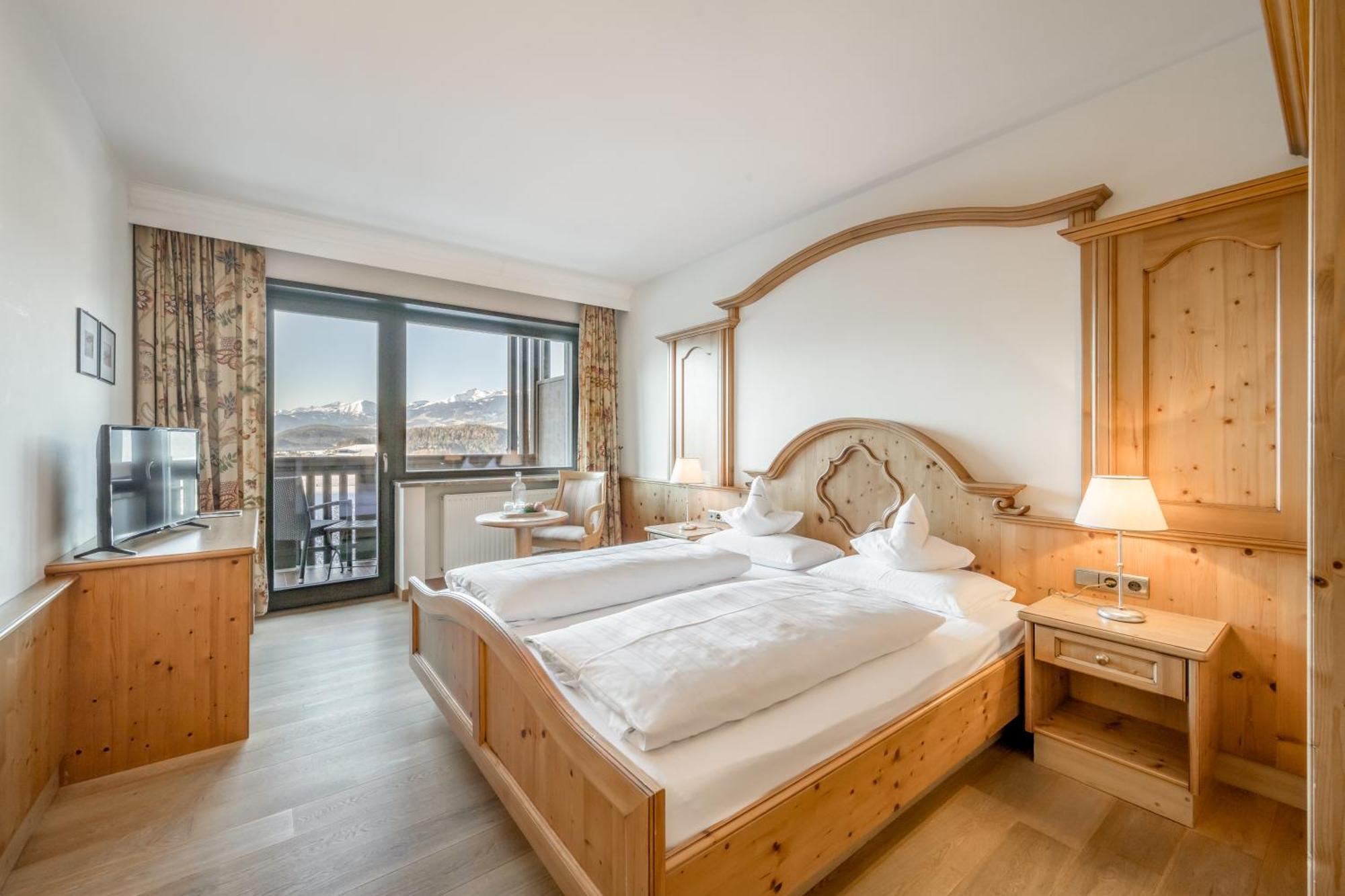 Royal Hotel Hinterhuber Рисконе Экстерьер фото