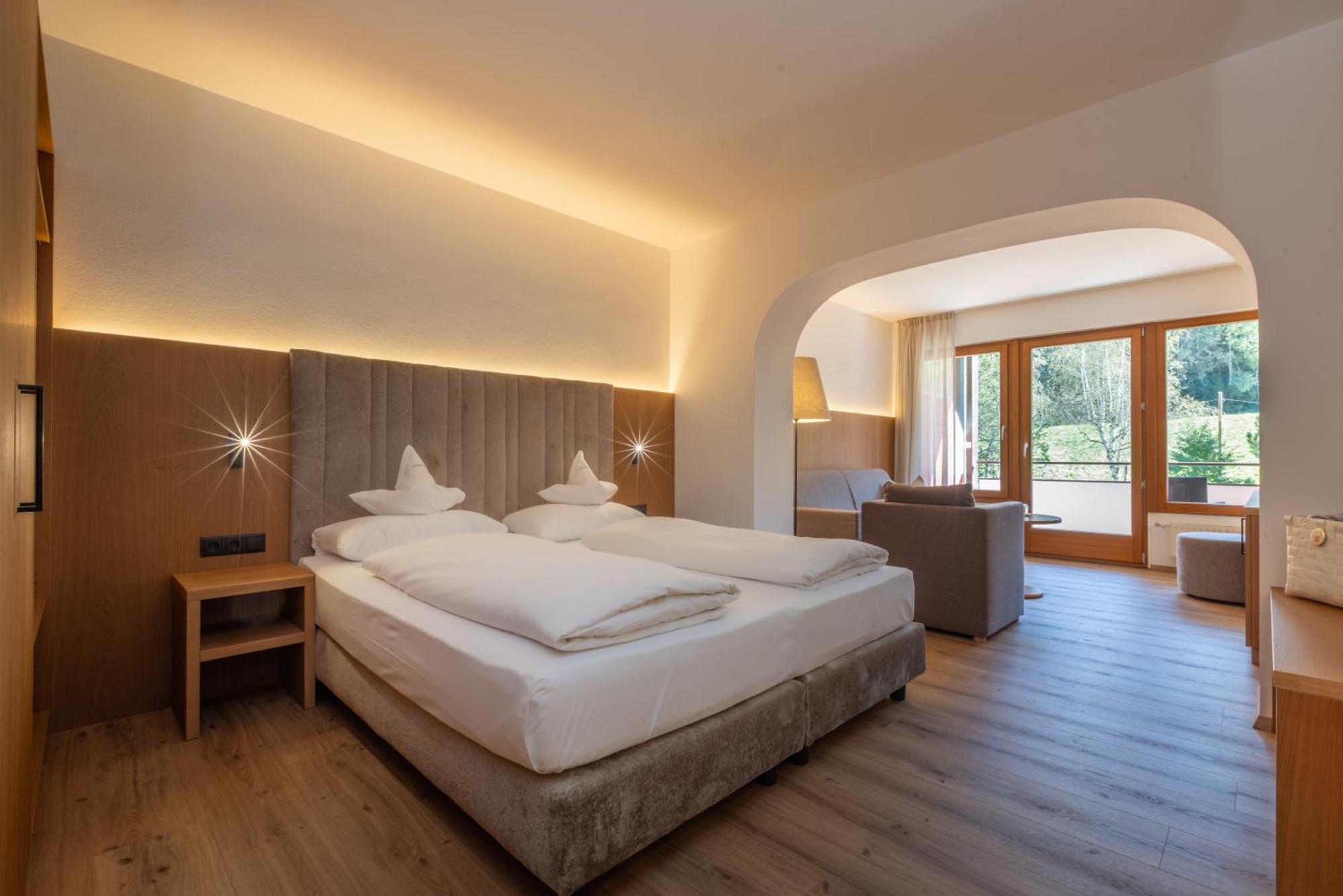 Royal Hotel Hinterhuber Рисконе Экстерьер фото